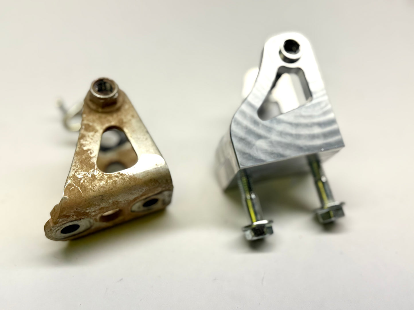 09-26 YFZ450R Two-Piece Upper Motor Mount – CNC Billet 6061